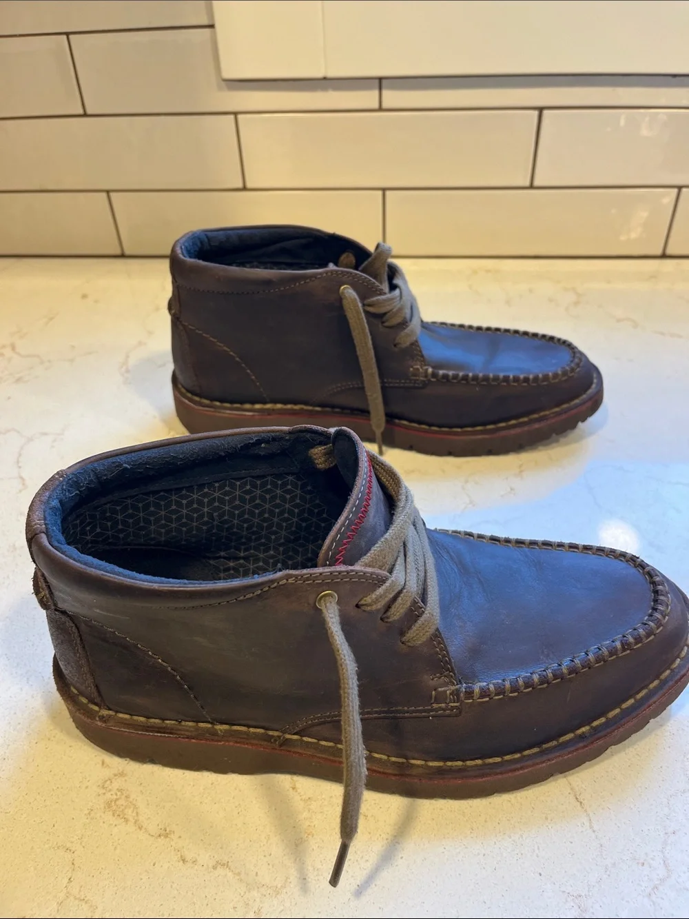 Clarks Men's Brown Leather Lace-Up Boots with Red Trim